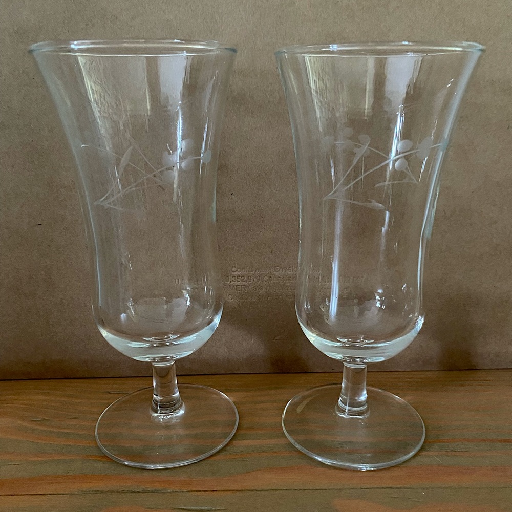 Vintage sherry glasses (2)